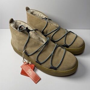 Free People Snowdrop Micro Mukluk Boots NWT 8 Dusty Bunny Suede Shearling Lined